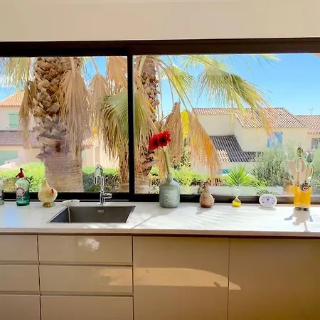 Charmante Avec Ame. Villa Pignan