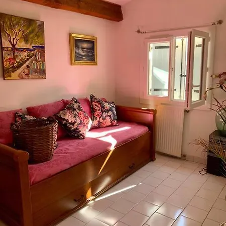 Villa Charmante Avec Ame. *